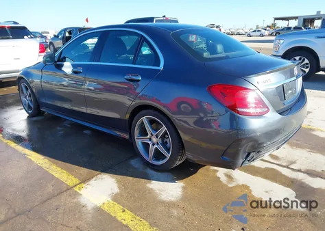 2015 Mercedes-Benz C 300 Sport из США, поврежденный, VIN 55SWF4JB2FU055610